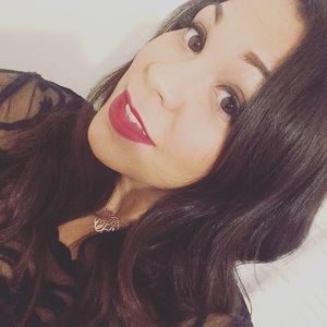 All items ship next day unless weekend then Mon 📬